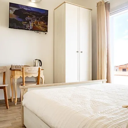 招待所 Il Soffione